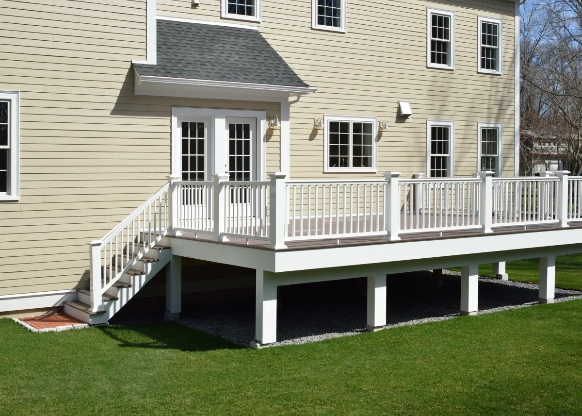 Siding Contractors Near Me Algonquin | Real Exteriors Siding Windows & Doors