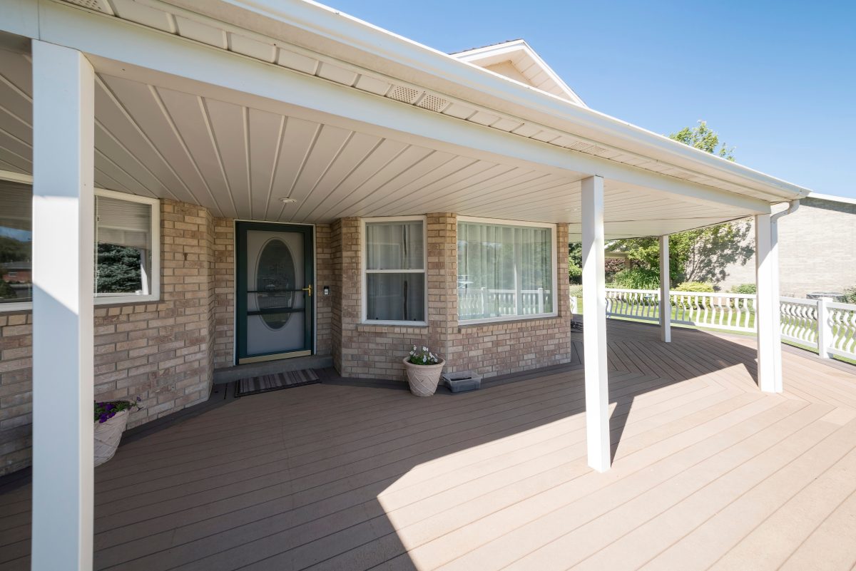 Park Ridge Decks Built Around Family Gatherings